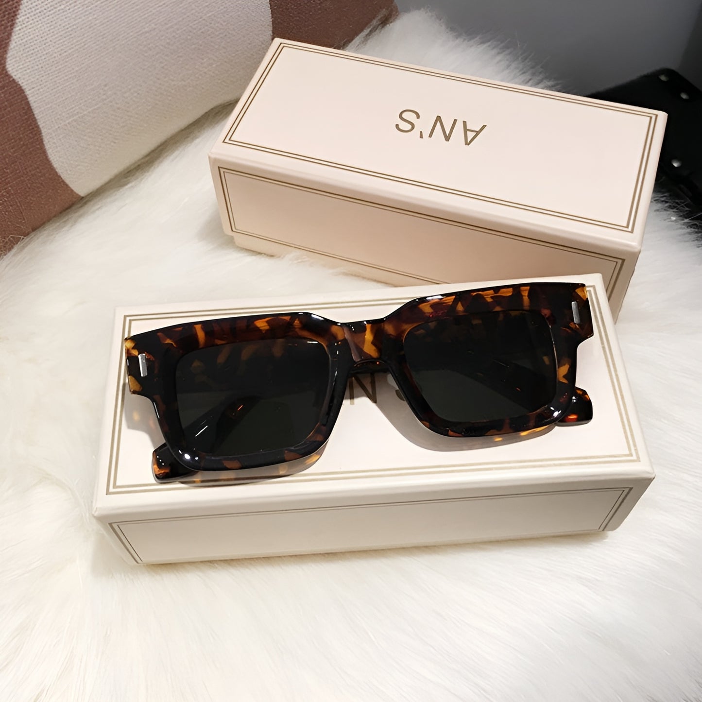 Lexie Rectangular Sunglasses